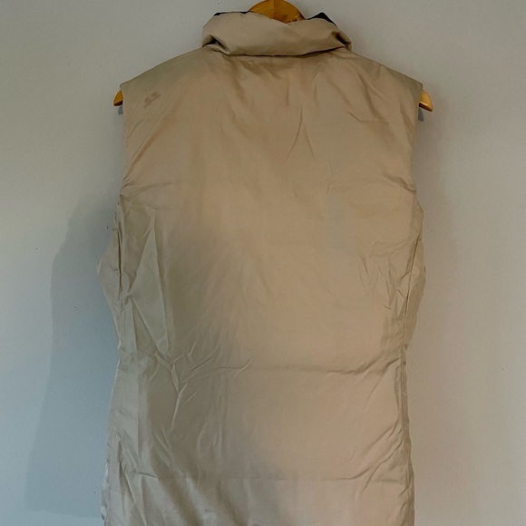 Reversible Vest - Picture 5 of 6